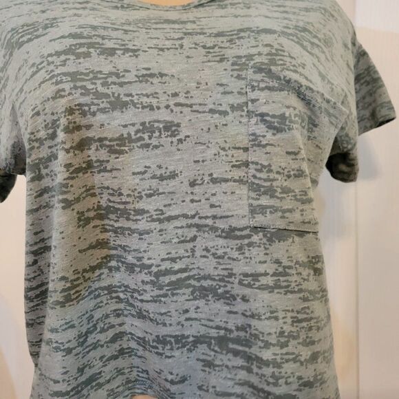 BRAND NEW LIVING DOLL CROP TOPS - Picture 4 of 11